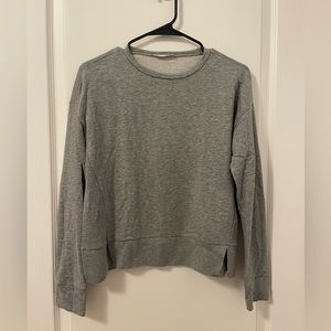 Zara light grey sweater. size xs